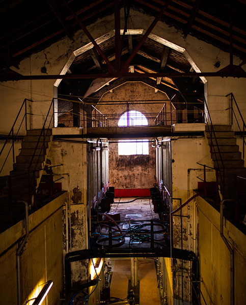 vat room at the Vignerons d’Alignan-Neffies Cooperative Winery for trade customers.